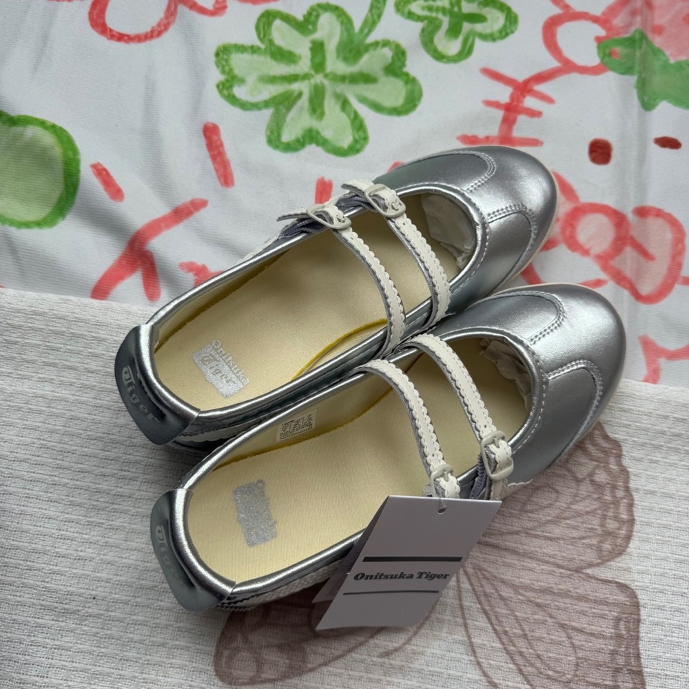 Onitsuka Tiger MEXICO 66 Silver Ballet Flats - Picture 7 of 7
